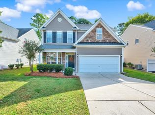 8032 Willowglen Dr, Raleigh, NC 27616