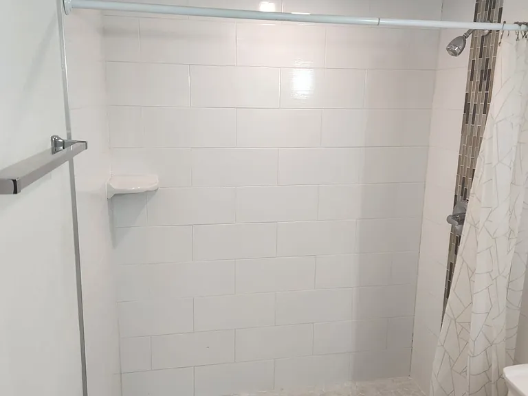 8518 Woodlake Dr #2 — Photo 34