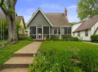 922 E 77th St, Kansas City, MO 64131