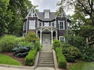 105 Dewitt Pl #8, Ithaca, NY 14850
