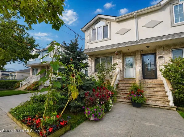 282 Seguine Ave, Staten Island, NY 10309
