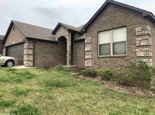 2845 Plateau Dr, Conway, AR 72032
