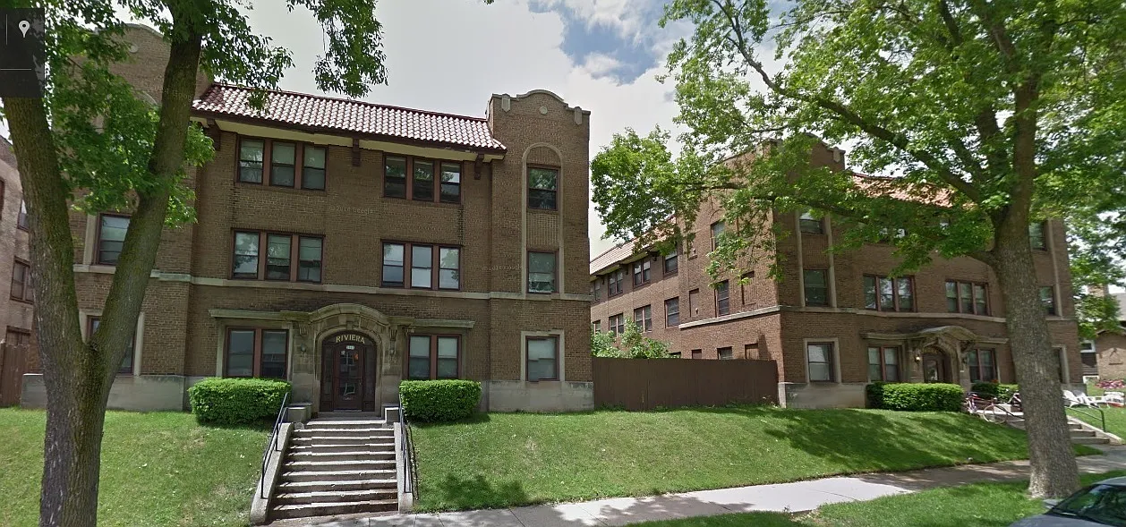The Riviera Apartments — Photo 2