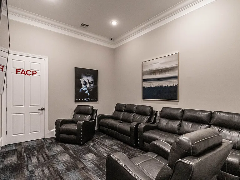 2456 Tonoloway Dr — Photo 38