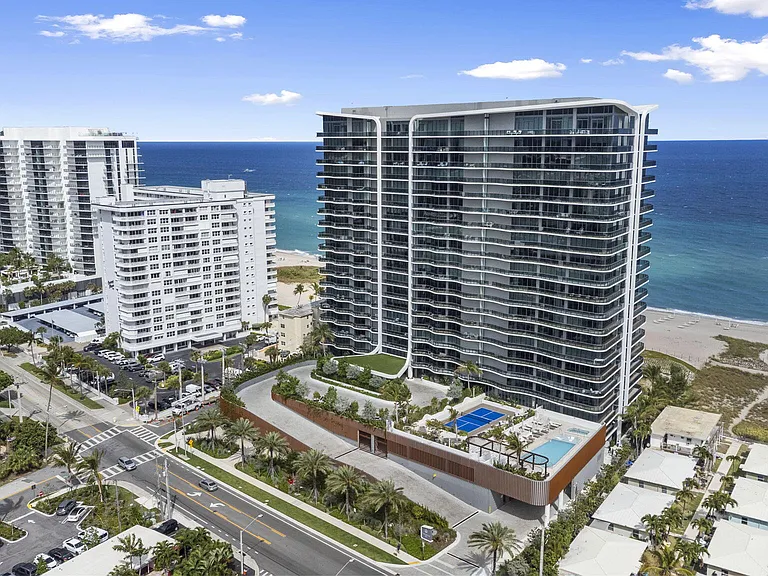 900 N Ocean Blvd #1501 — Photo 49