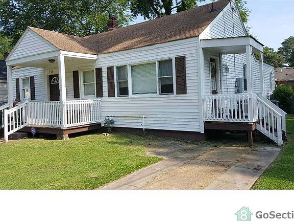 3rd image of 19 Fiske St