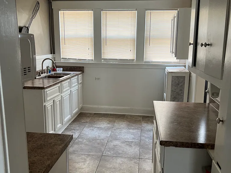 100 Ocean Ave #2 — Photo 10