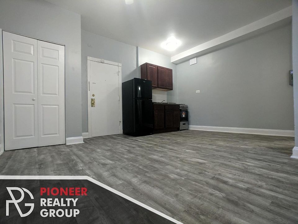 1st image of 4735 N Beacon St #4735108