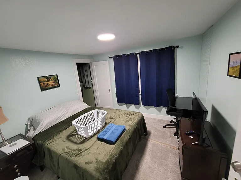 4522 Pacific Ave — Photo 25