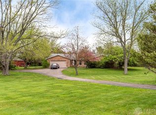 927 Stonequarry Rd, Dayton, OH 45414