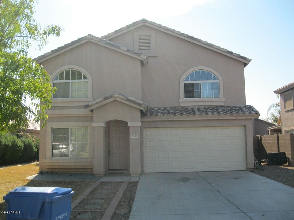 1st image of 2509 E Sheffield Avenue
