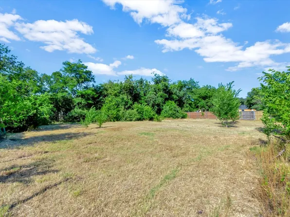 6520 Beaty St, Fort Worth, TX 76112