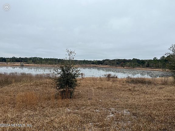 5th image of 163 LAKEVIEW Drive
