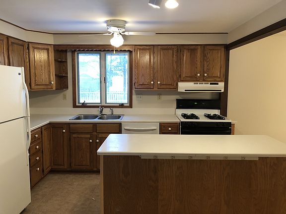 5th image of 6942 Shannon Way