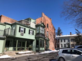 26 Washington Ave APT 5, Schenectady, NY 12305