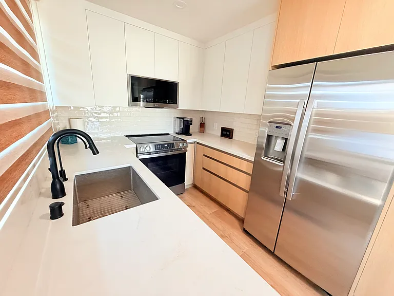 1695 Andalusia Way #1695 — Photo 13