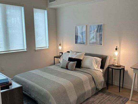5th image of 3220 W 17th Ave #424