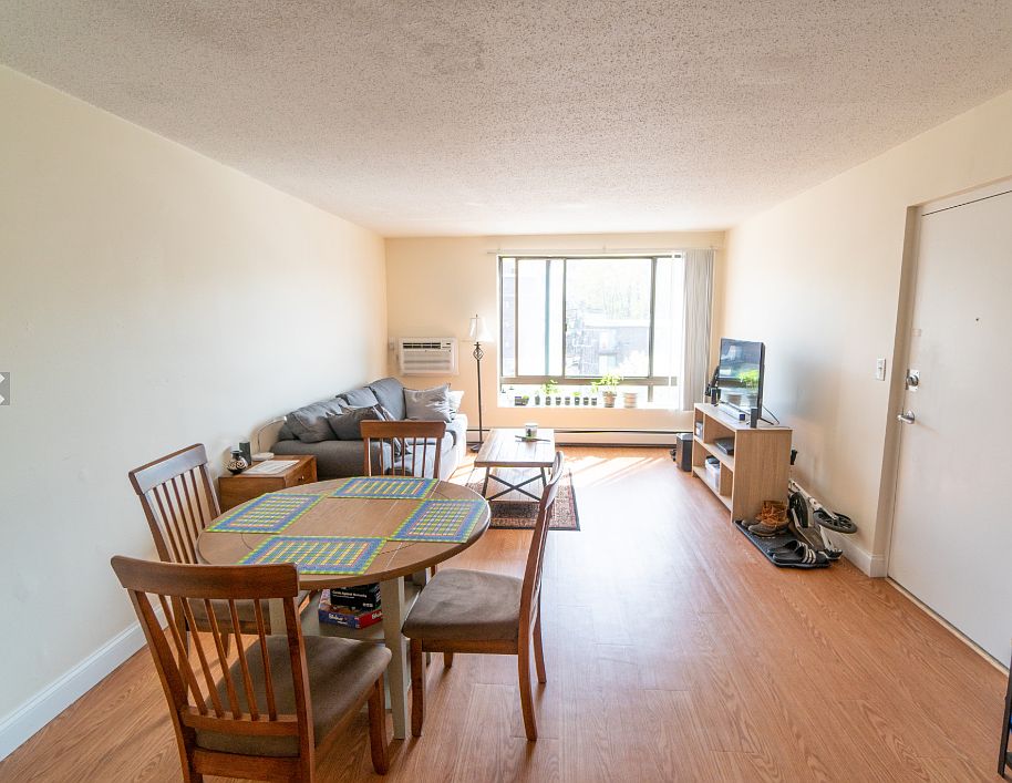 2nd image of 111 Tremont St #516