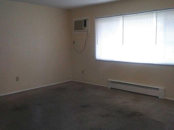 2nd image of 2305 School St
