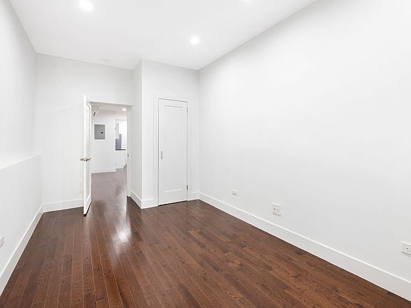 4th image of 1156 2nd Ave #4S