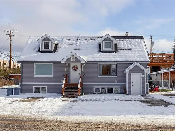 11 Margaret Ave APT 3, Fairbanks, AK 99701