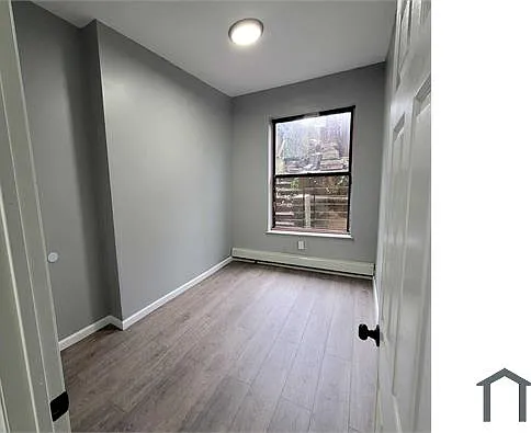 1233 Union Ave #3 — Photo 5