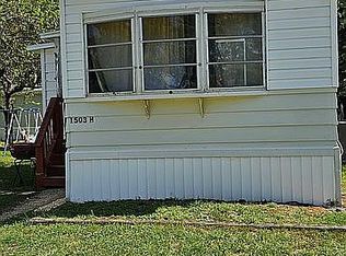 1503H Flanders Ln #H, Harwood, MD 20776