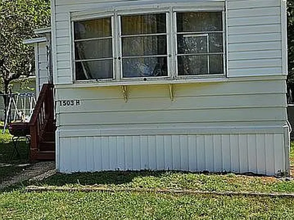 1503H Flanders Ln #H, Harwood, MD 20776
