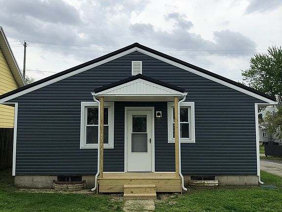 4th image of 860 Oak Grove Ave