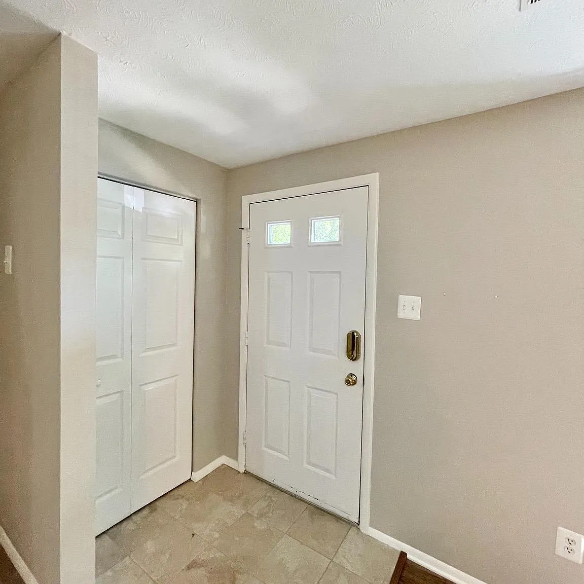 3 bed, 2.5 bath, 1280 sqft, $2,895 — Photo 2