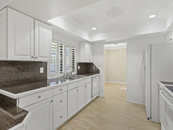 1130 Jason Way, West Palm Beach, FL 33406