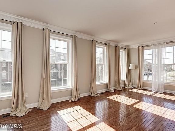 3rd image of 22224 Trentworth Way