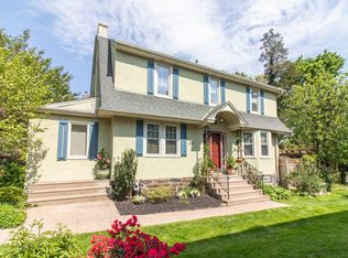 19 E Clearfield Rd, Havertown, PA 19083