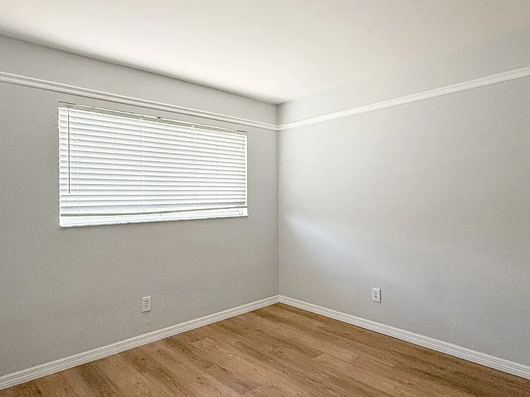 10101 Sandy Hollow Ln #102 — Photo 15