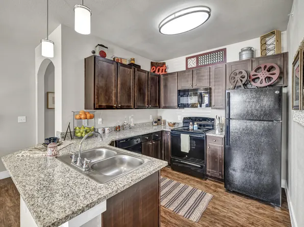 Pecos Flats Apartments