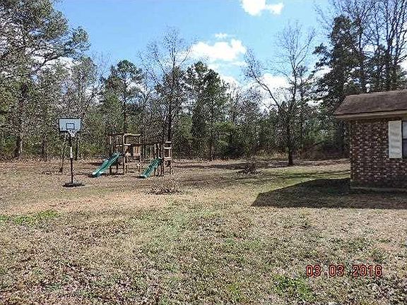 3rd image of 7945 Red Oak Dr