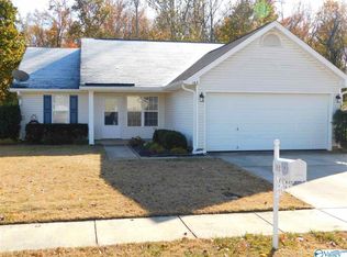 163 Sandy Hollow Dr NW, Madison, AL 35757
