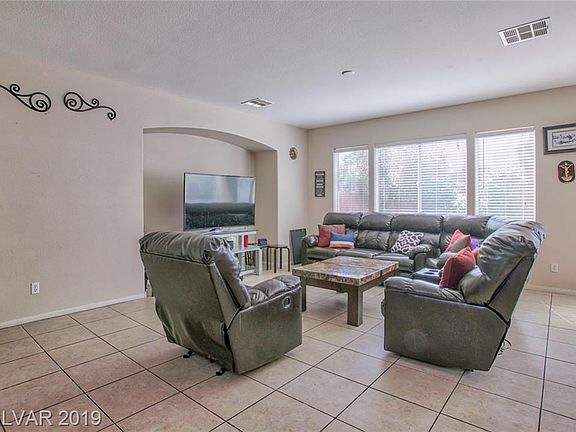 3rd image of 9731 Skiers Chalet Ct