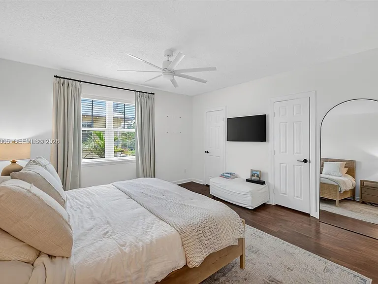 1214 W Las Olas Blvd — Photo 30