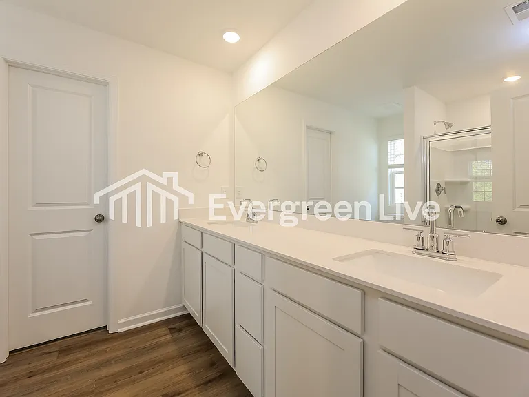 1377 Hugh Mack Ct — Photo 10