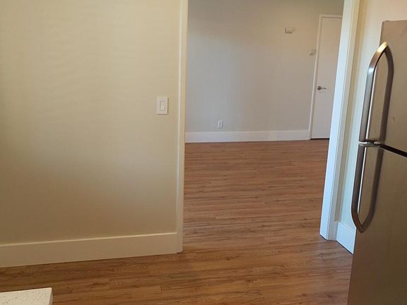 3rd image of 250 Lincoln Ave APT F