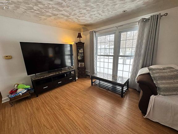 4th image of 116 Lakeland Dr