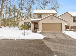 7 Redwood Ln, Avon, CT 06001