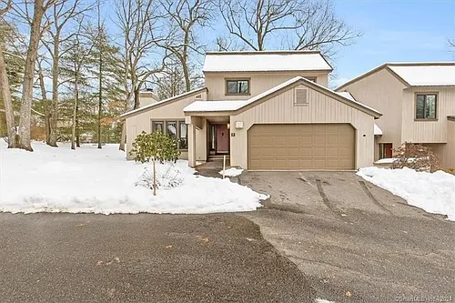 7 Redwood Ln Photo 1