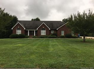 317 Chesterfield Dr, Taylorsville, NC 28681
