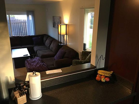 4th image of 3470 Chelsea Cir