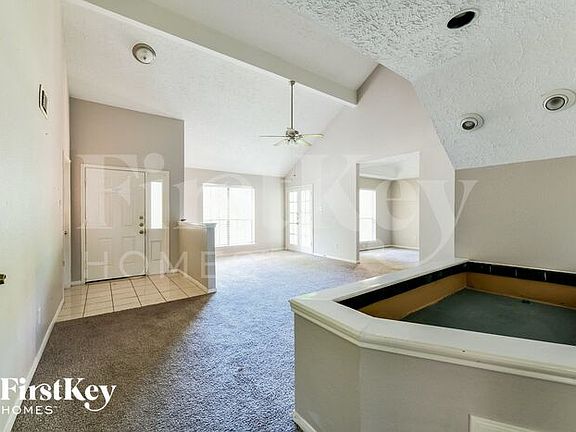 3rd image of 8511 Stagewood Dr