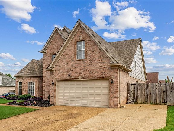 3rd image of 7294 Pinnacle Oaks Dr