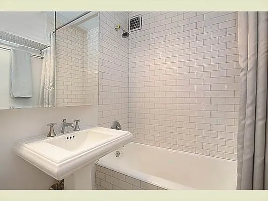 Sold by Stribling | media 22