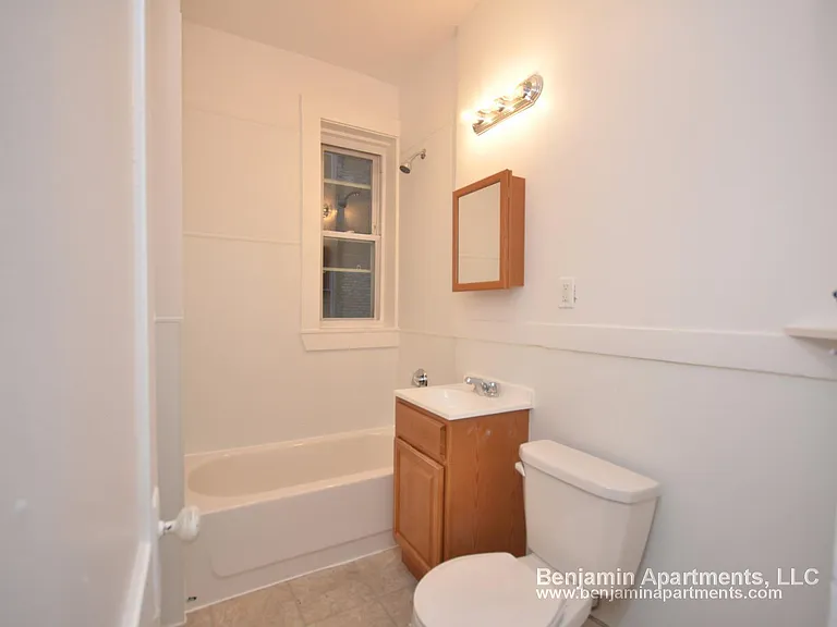 15 Egremont Rd #1 — Photo 7